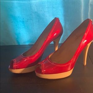 Red Stuart Weitzman patent leather pumps Sz8
